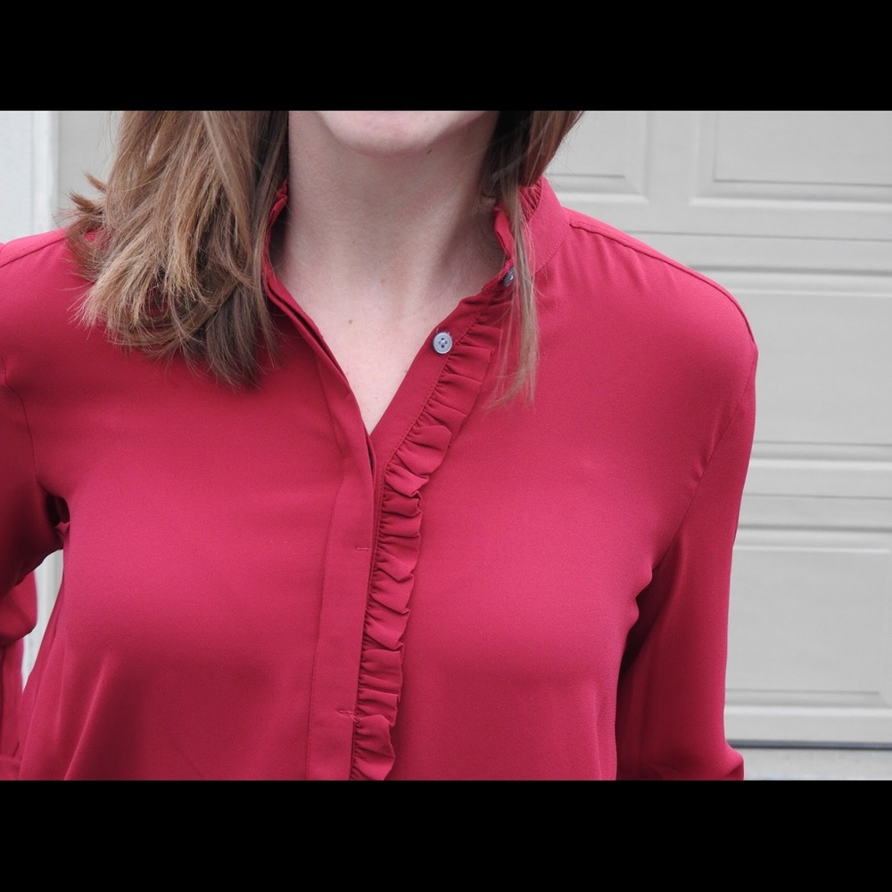 LOFT Ruffle Henley Blouse - Picture 4 of 7